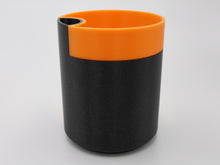 Laden Sie das Bild in den Galerie-Viewer, Blumentopf mit Selbstbewässerung aus dem 3D Drucker