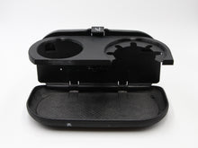 Laden Sie das Bild in den Galerie-Viewer, Getränkehalter mit Dosenhalter passend für VW T4 & Passat 35i - Ersatzbrille - passend für Teile Nr. 7D0862531