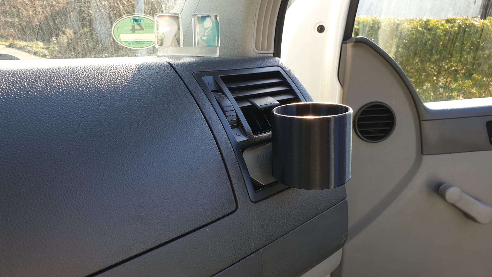 Getränkehalter für VW T5 - Ablagefach Fahrerseite & Beifahrerseite